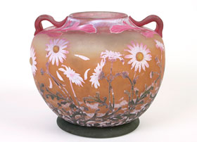 Daum-Daisy-Two-Handled-Vase
